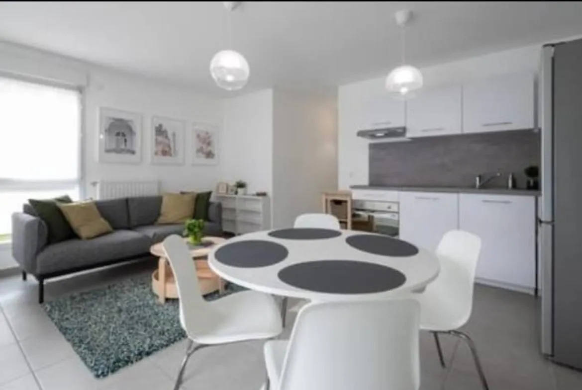 Appartement Cocon Decines-Charpieu 0*,  France